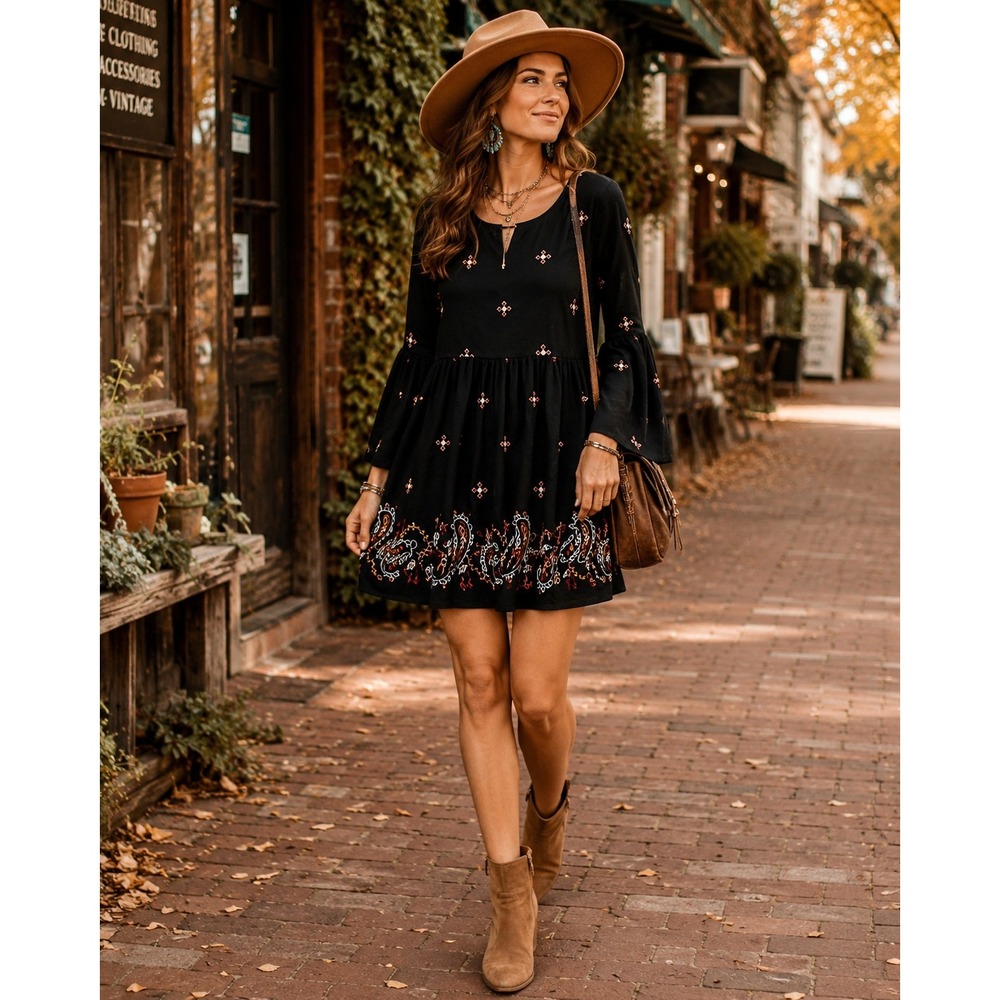 Gunit Fashions Womens Black Embroidered Bell Sleeve Peplum Tunic Top Size Medium